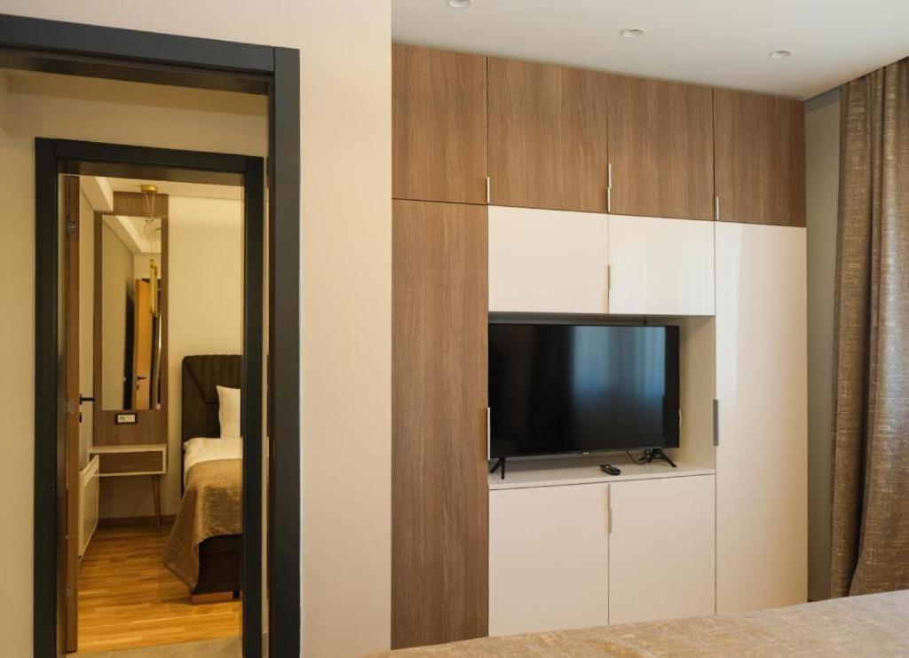 Mountain Paradise In & Out - Golija Apartment