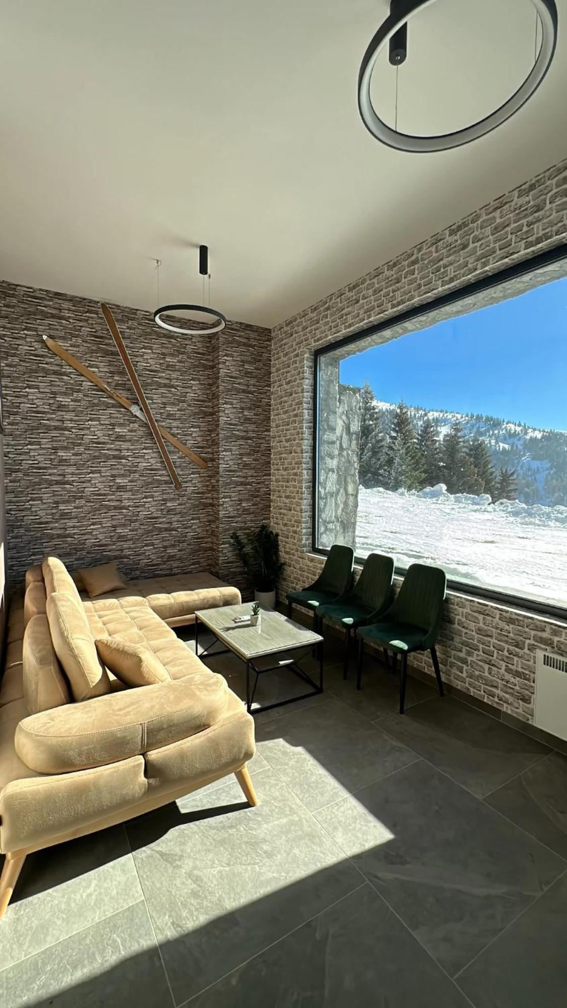 Apartment Mountain Paradise In & Out - Golija *