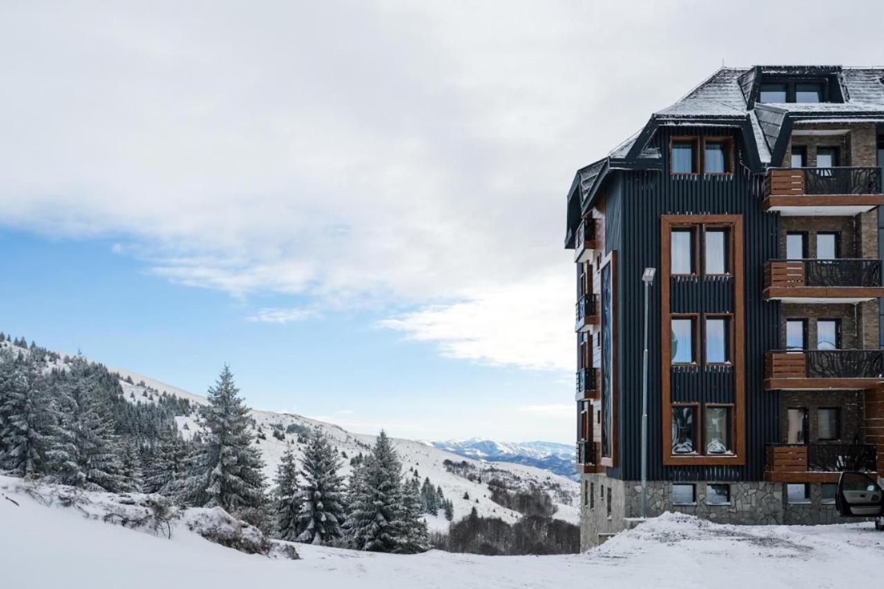 Mountain Paradise In & Out - Golija Apartment *